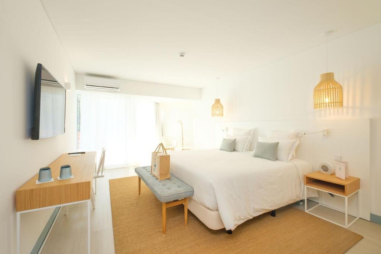 Malibu Foz Hotel - La Maison Younan Figueira da Foz Eksteriør billede Deluxe room
