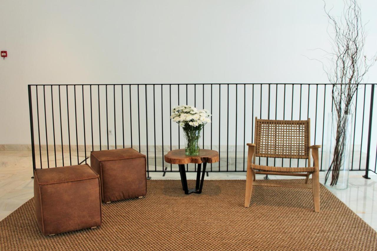 Malibu Foz Hotel - La Maison Younan Figueira da Foz Eksteriør billede A sisal carpet