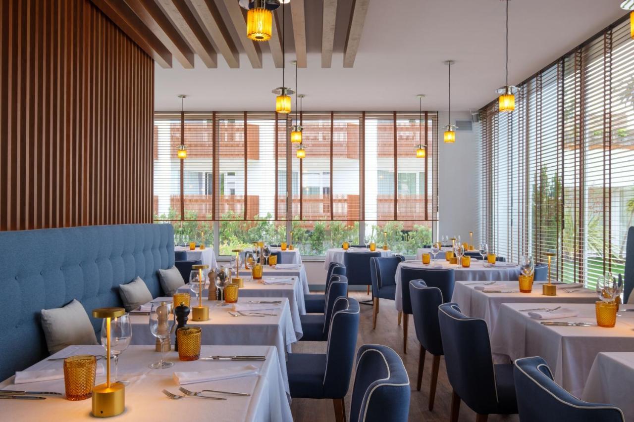 Malibu Foz Hotel - La Maison Younan Figueira da Foz Eksteriør billede Restaurant